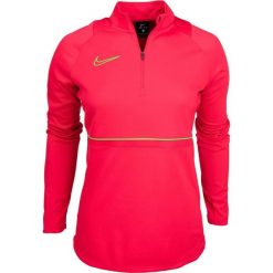 Bluza bez kaptura damska Nike Dri-FIT Academy. Czerwone bluzy damskie Nike, bez wzorów, sportowe, bez ramiączek, bez kaptura. Za 161.69 zł.
