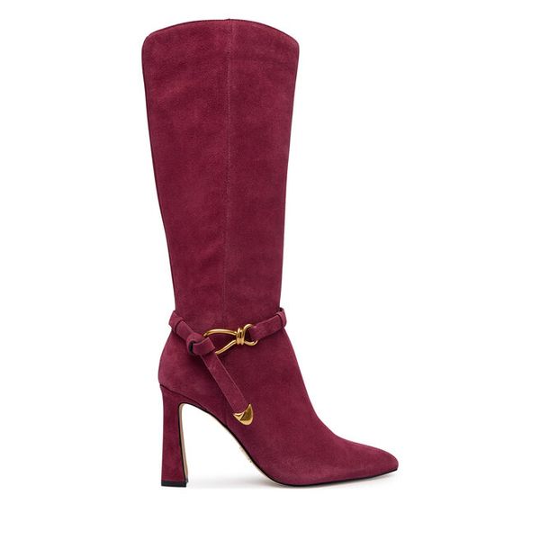 Kozaki Steve Madden. Czerwone kozaki damskie Steve Madden, bez wzorów, bez obcasa, na szpilce, bez zapięcia. Za 859.99 zł.