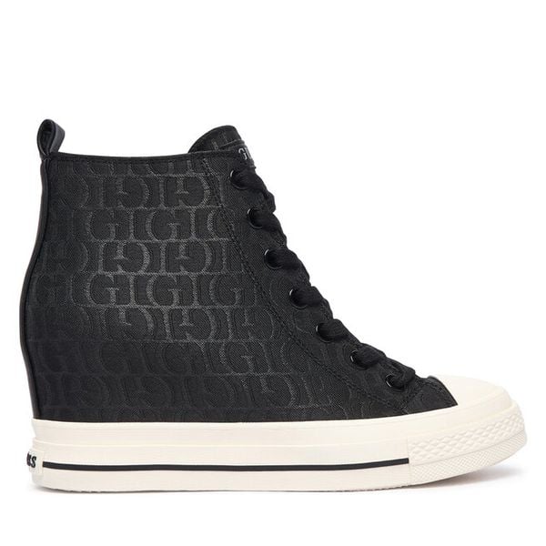 Trampki Guess. Czarne trampki i tenisówki damskie Guess, z aplikacjami, bez zapięcia. Za 389.99 zł.