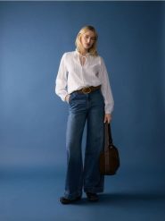 Jeansy wide leg - granatowy. Niebieskie jeansy damskie Reserved, bez wzorów, z bawełny. W wyprzedaży za 89.99 zł.