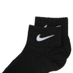 Skarpetki treningowe Nike Everyday Lightweight Ankle 3 pack do kostki. Czarne skarpety męskie Nike, bez wzorów, z bawełny. Za 49.90 zł.