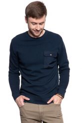 MĘSKI SWETER MUSTANG Ben C Waffle DARK SAPPHIRE 1007010 4136. Niebieskie swetry męskie Mustang, m, bez wzorów, bez kołnierzyka, bez ramiączek. W wyprzedaży za 69.99 zł.