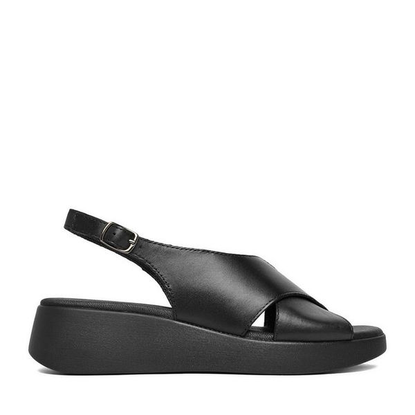 Sandały Lasocki. Czarne sandały damskie Lasocki, bez wzorów, bez obcasa, na koturnie, bez zapięcia. Za 169.99 zł.