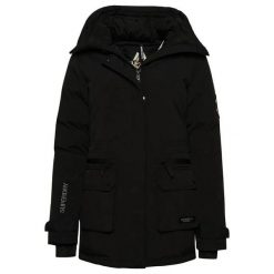 Pikowana parka dla kobiet Superdry City. Czarne parki damskie Superdry, bez wzorów, bez kaptura. Za 654.80 zł.