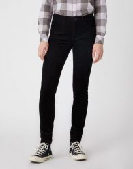DAMSKIE SPODNIE MATERIAŁOWE WRANGLER SKINNY W28KWL100 112128354. Spodnie materiałowe damskie Wrangler, bez wzorów, z materiału. Za 189.99 zł.