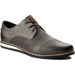 Półbuty LASOCKI FOR MEN 9115. Szare półbuty męskie Lasocki For Men, bez wzorów, z nubiku, bez obcasa, bez zapięcia. W wyprzedaży za 129.99 zł.