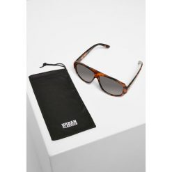 Okulary przeciwsłoneczne Urban Classics 101 uc. Brązowe okulary przeciwsłoneczne damskie Urban Classics. Za 73.00 zł.