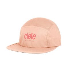 Czapka z daszkiem Ciele Classic Athletics. Czerwone czapki damskie Ciele Athletics, bez wzorów, sportowe. Za 242.50 zł.