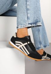 Czarne Sneakersy Klasyczne Tenisówki Zdobione Przeszyciami Ellexia. Czarne trampki i tenisówki damskie Renee, z aplikacjami, z jeansu, bez zapięcia. Za 74.99 zł.