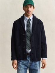 Gant sweter z wełny Mężczyźni niebieski, XL. Niebieskie swetry męskie GANT, m, bez wzorów, z wełny, eleganckie, bez kołnierzyka, bez ramiączek. Za 1,149.95 zł.
