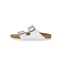 Klapki damskie Birkenstock Arizona Bf. Białe klapki damskie Birkenstock, bez wzorów, z materiału, bez obcasa, bez zapięcia. Za 499.00 zł.