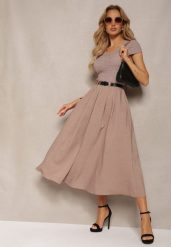 Ciemnobeżowa Sukienka o Rozkloszowanym Kroju z Krótkim Rękawem i Paskiem z Ekoskóry Frinna. Brązowe sukienki damskie Renee, na co dzień, bez wzorów, eleganckie, bez kołnierzyka, bez ramiączek, midi, rozkloszowane. Za 229.99 zł.