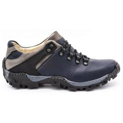 KENT Męskie buty trekkingowe 116 granatowe niebieskie. Niebieskie trekkingi męskie na jesień, z jeansu, bez zapięcia. Za 351.82 zł.