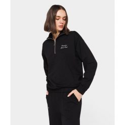 Bluza dla kobiet Carpatree Sports Club. Czarne bluzy damskie Carpatree, xl, bez wzorów, z dresówki, retro, bez ramiączek, bez kaptura. W wyprzedaży za 215.99 zł.