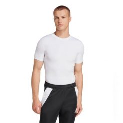 Koszulka Adidas Sport Tf Ss Tee M Dorośli. Białe bielizna sportowa męska Adidas, m, bez wzorów, z elastanu, do piłki nożnej. Za 103.99 zł.