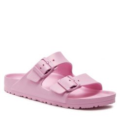 Klapki Birkenstock. Czerwone klapki damskie Birkenstock, bez wzorów, bez obcasa, bez zapięcia. Za 179.99 zł.