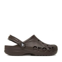 Klapki Crocs. Brązowe klapki damskie Crocs, bez wzorów, bez obcasa, bez zapięcia. Za 199.99 zł.