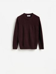 Wełniany sweter - karminowy. Czerwone swetry męskie Reserved, l, bez wzorów, z wełny, bez kołnierzyka, bez ramiączek. Za 239.99 zł.