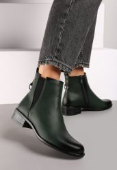 Zielone Botki na Słupku w Stylu Sztybletów z Metaliczną Aplikacją Verinette. Zielone botki damskie Renee, z aplikacjami, z jeansu, eleganckie, bez obcasa, na obcasie, bez zapięcia. Za 169.99 zł.