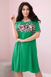 Sukienka z motywem panterki jasno zielona. Zielone sukienki damskie Włoski, na imprezę, l, bez wzorów, z elastanu, eleganckie, bez kołnierzyka, bez ramiączek, oversize. Za 104.56 zł.