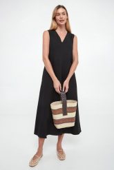 Sukienka midi Egoista WEEKEND MAX MARA. Sukienki damskie Weekend Max Mara, bez wzorów, bez kołnierzyka, bez ramiączek, midi. W wyprzedaży za 1,231.20 zł.