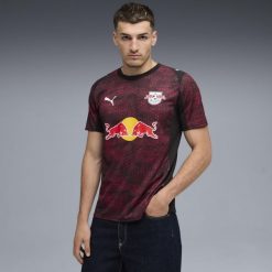 Koszulka piłkarska Puma RB Lipsk 25/26 oficjalna Trzecia. Bluzki damskie Puma, m, bez wzorów, z materiału, sportowe, bez kołnierzyka, bez ramiączek. Za 459.99 zł.