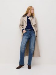 Jeansy straight - granatowy. Niebieskie jeansy damskie Reserved, bez wzorów, z denimu. Za 129.99 zł.