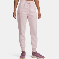 Spodnie Damskie Dresowe Joggery Under Armour Rival Fleece. Czerwone spodnie dresowe damskie Under Armour, bez wzorów, z dresówki, sportowe, na fitness i siłownię. W wyprzedaży za 149.88 zł.