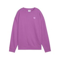 Damska wygodna bluza ESS ELEVATED PUMA Wild Berry Purple. Fioletowe bluzy damskie Puma, m, z aplikacjami, prążkowane, sportowe, bez ramiączek, bez kaptura. W wyprzedaży za 154.00 zł.