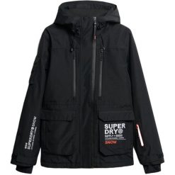 Kurtka narciarska Superdry Ultimate Rescue. Czarne kurtki sportowe męskie Superdry, na zimę, m, bez wzorów, bez kaptura, narciarskie. W wyprzedaży za 1,390.20 zł.