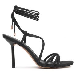 Sandały Aldo. Czarne sandały damskie Aldo, bez wzorów, bez obcasa, na szpilce, bez zapięcia. Za 399.99 zł.