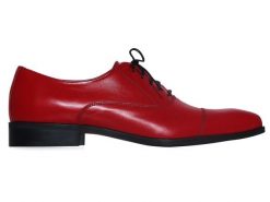 Czerwone obuwie męskie T191. Czerwone buty wizytowe męskie Modini Moda Męska, bez wzorów, ze skóry, bez obcasa, bez zapięcia. W wyprzedaży za 333.00 zł.