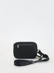 Saszetka crossbody - czarny. Czarne saszetki i nerki męskie Reserved, małe. W wyprzedaży za 65.99 zł.
