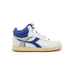 Trampki męskie DIADORA MAGIC BASKET DEMI CUT ICONA. Białe trampki męskie Diadora, bez wzorów, bez zapięcia. Za 219.99 zł.