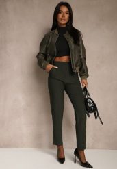 Ciemnozielone Spodnie z Kantem i Imitacją Kieszeni Rearie. Zielone spodnie materiałowe damskie Renee, bez wzorów, z jeansu, eleganckie, plus size. Za 49.99 zł.