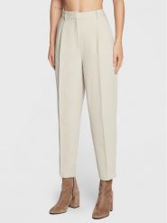 Bruuns Bazaar Spodnie materiałowe Cindysus Dagny BBW2393 Écru Loose Fit. Spodnie materiałowe damskie Bruuns Bazaar, bez wzorów, z materiału. Za 239.99 zł.