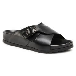 Klapki Lasocki. Czarne klapki damskie Lasocki, bez wzorów, bez obcasa, bez zapięcia. Za 71.99 zł.
