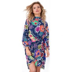 Sukienka w kwiaty fb678. Niebieskie sukienki damskie Fobya, s, bez wzorów, z asymetrycznym kołnierzem, bez ramiączek, asymetryczne. W wyprzedaży za 119.00 zł.