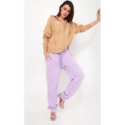Spodnie dresowe TWINSET. Spodnie dresowe damskie Twinset Milano, bez wzorów, z dresówki. W wyprzedaży za 275.07 zł.