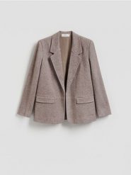 Marynarka z dodatkiem wiskozy - ciemnobrązowy. Brązowe marynarki i żakiety damskie Reserved, bez wzorów, z dzianiny, bez kołnierzyka, bez ramiączek. Za 159.99 zł.