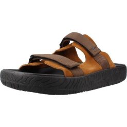 Sandały VEJA SANDALIA ARPOADOR Brązowy. Brązowe sandały męskie Veja, bez wzorów, ze skóry, bez zapięcia. Za 576.99 zł.