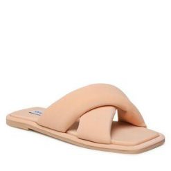 Klapki Steve Madden. Brązowe klapki damskie Steve Madden, bez wzorów, bez obcasa, bez zapięcia. Za 269.99 zł.