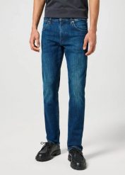 MĘSKIE SPODNIE JEANSOWE WRANGLER GREENSBORO AZURE FADE 112357206. Niebieskie jeansy męskie Wrangler, z jeansu. Za 219.00 zł.