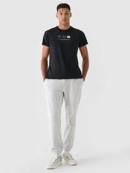 4F T-shirt regular z nadrukiem męski - czarny XXL. Czarne t-shirty męskie 4F, m, bez wzorów, z bawełny, bez kołnierzyka, bez ramiączek. W wyprzedaży za 39.99 zł.