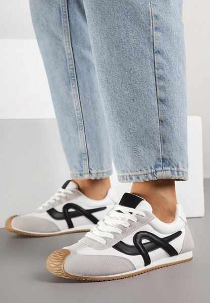 Białe Sneakersy Ozdobione Geometrycznym Motywem Ardetia. Białe obuwie sportowe damskie Born2be, bez wzorów, z jeansu, bez zapięcia. Za 89.99 zł.