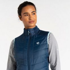 Damska kurtka bez rękawów Dare 2B Liven. Niebieskie kurtki sportowe damskie Dare 2B, bez wzorów, z materiału, bez ramiączek, bez kaptura, trekkingowe. Za 139.60 zł.