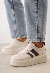 Beżowo-Brązowe Sneakersy Kultowe Tenisówki na Platformie z Koturnem Elisara. Brązowe trampki i tenisówki damskie Born2be, bez wzorów, z jeansu, bez zapięcia. Za 119.99 zł.