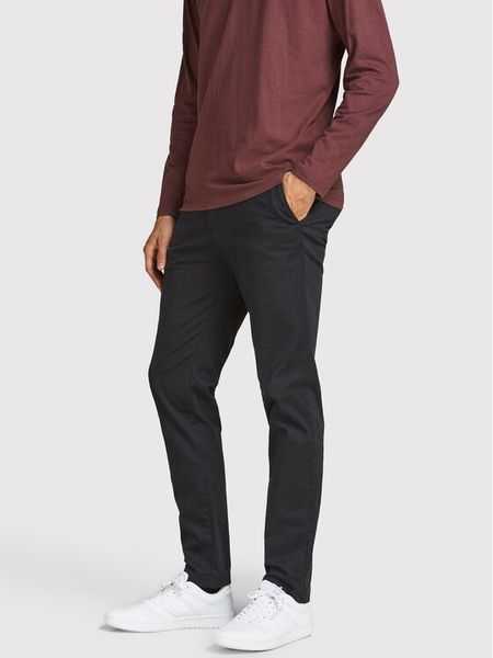 Jack & Jones Chinosy Marco 12150158 Czarny Slim Fit. Czarne eleganckie spodnie męskie Jack & Jones, bez wzorów, z bawełny. Za 169.99 zł.