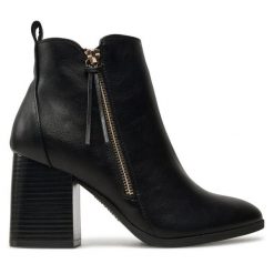 Botki Call It Spring. Czarne botki damskie Call it Spring, bez wzorów, bez obcasa, na słupku, bez zapięcia. Za 269.99 zł.