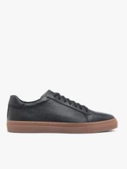 Czarne sportowe półbuty. Czarne buty sportowe męskie Ryłko, bez wzorów, ze skóry, bez zapięcia. Za 499.99 zł.